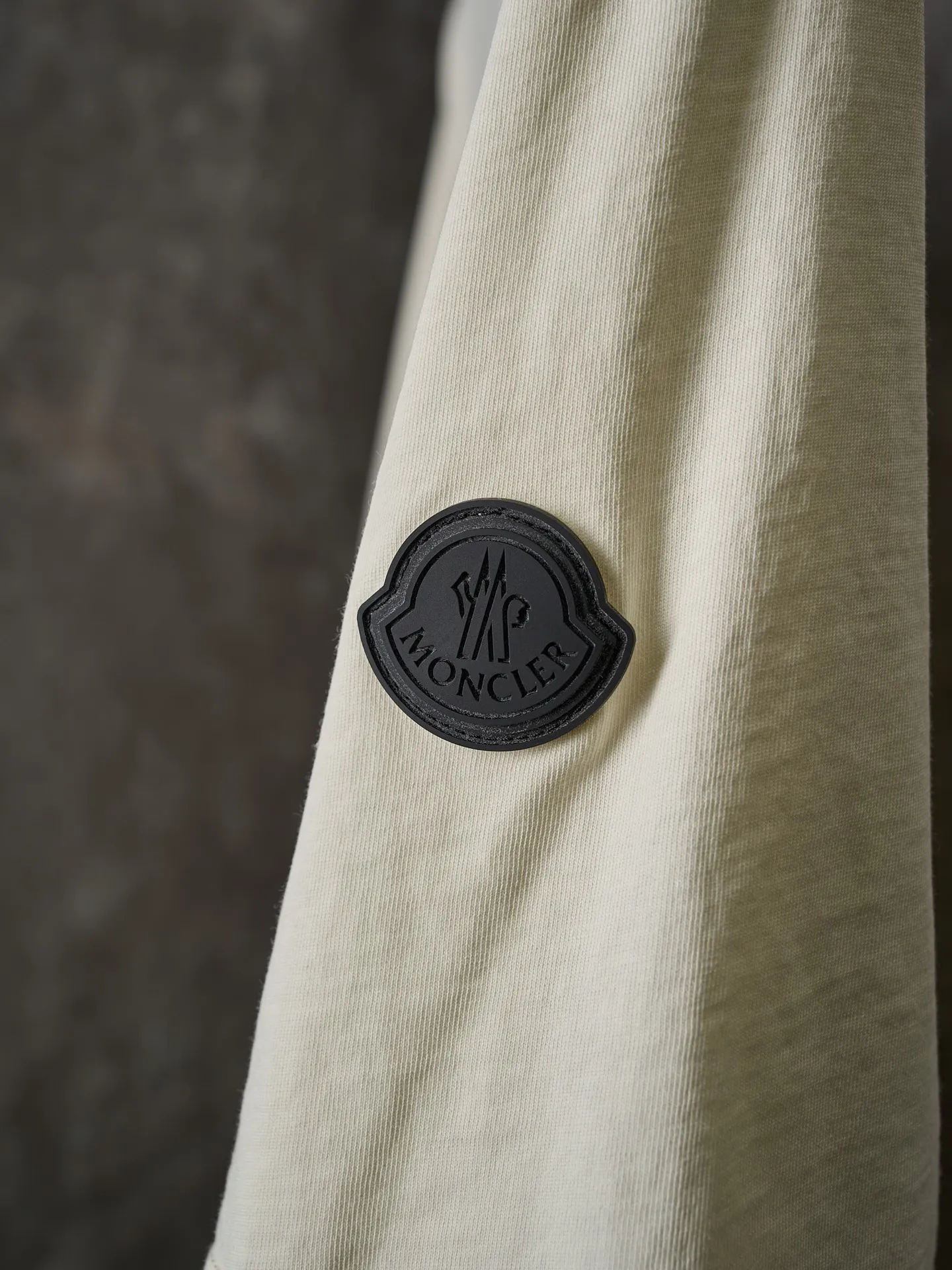 MONCLER/ LOGO T 【In Stock】S M L XL Authentic 4286 ，100% 180 ，1*1 260 ， ， ， 1：1 ， 1：1